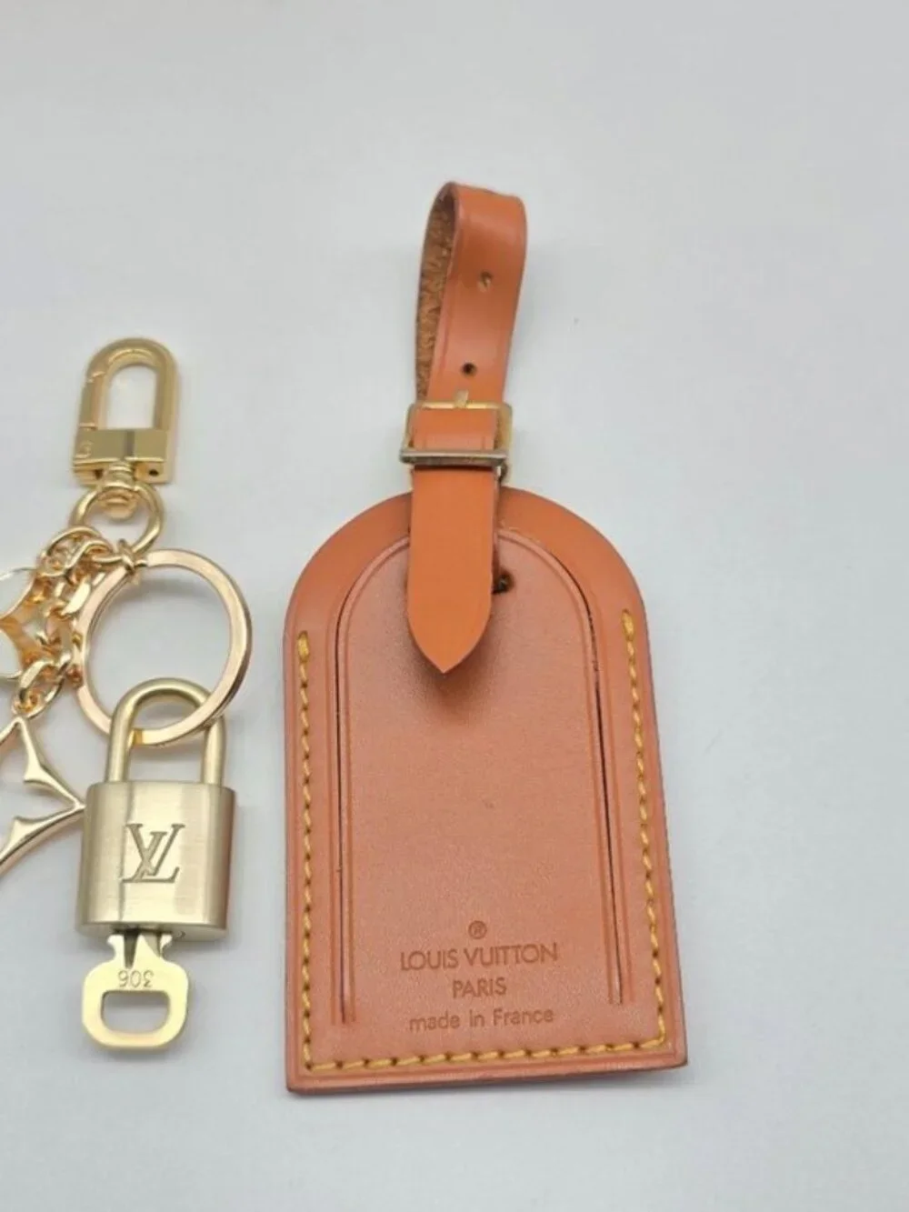 Authentic Louis Vuitton Large Brown Luggage Tag Gold LV Padlock Key + Bag Charm